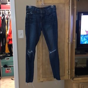 Joe’s Jeans Size 27 raw hem